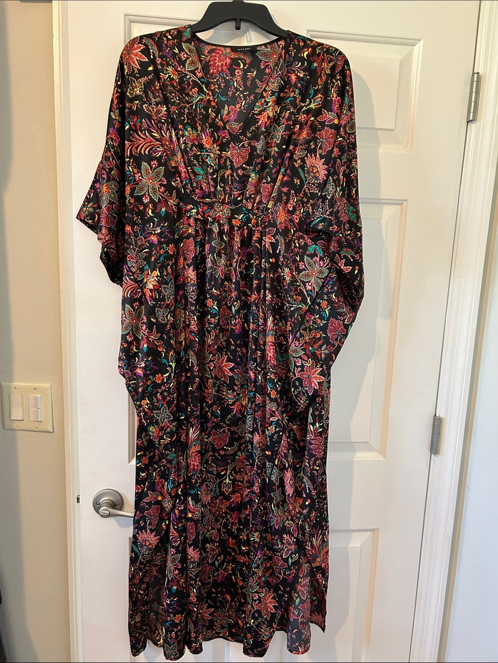 Natori Black Multi Floral Caftan Maxi Dress NWOT